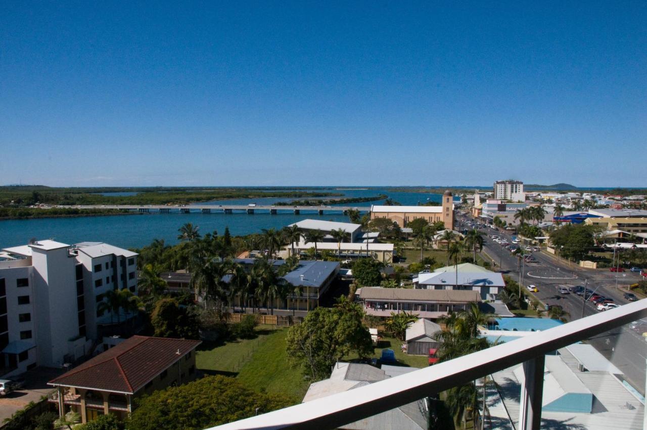 Lanai Riverside Apartments Mackay Exteriör bild