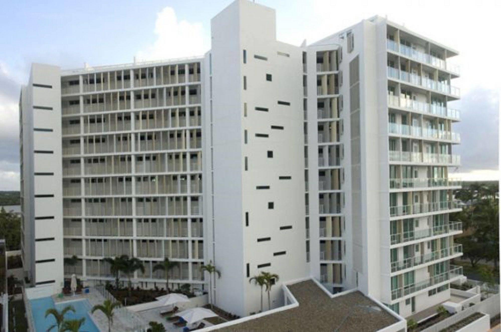 Lanai Riverside Apartments Mackay Exteriör bild
