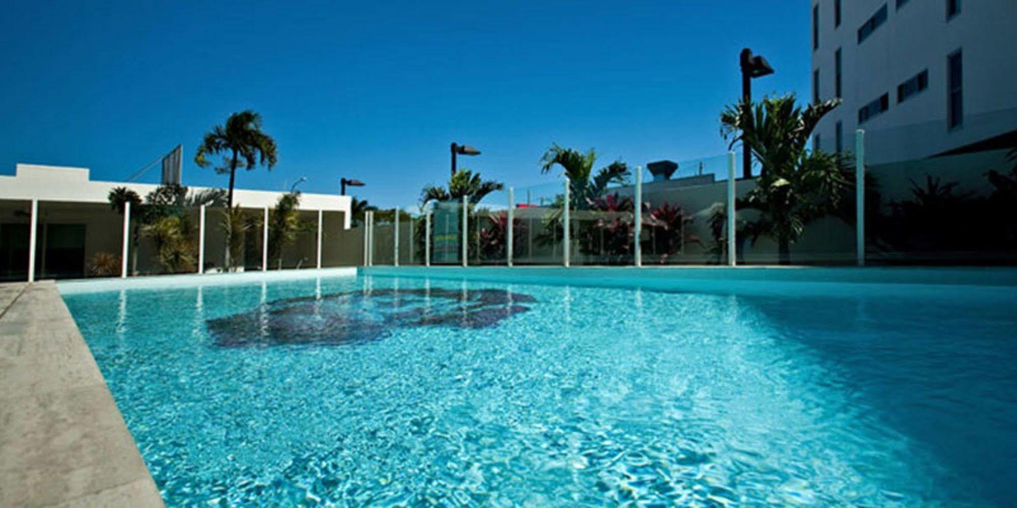 Lanai Riverside Apartments Mackay Exteriör bild