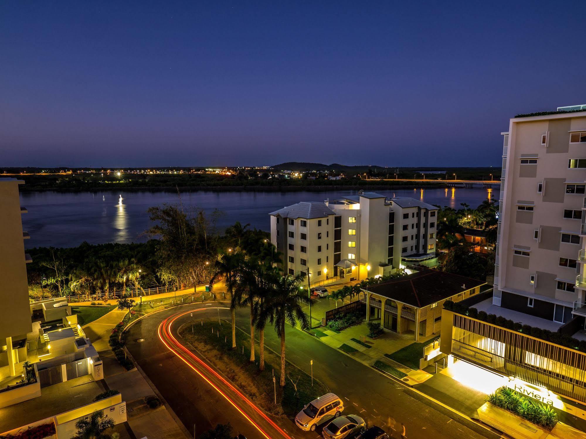 Lanai Riverside Apartments Mackay Exteriör bild