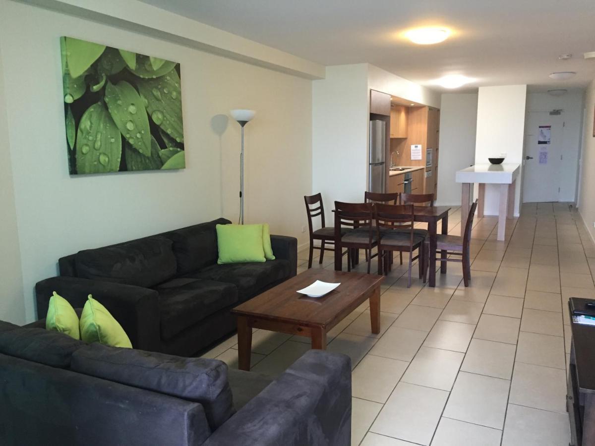 Lanai Riverside Apartments Mackay Exteriör bild